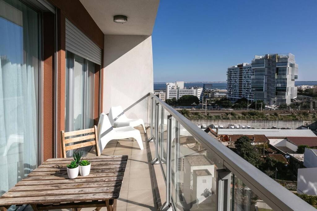 Lisbon Metro Apartment Luaran gambar